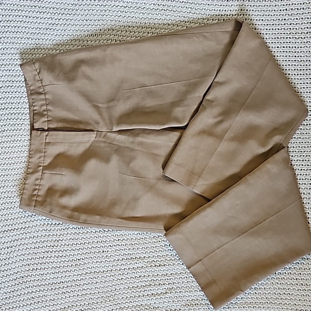 Women's Slacks 🪺